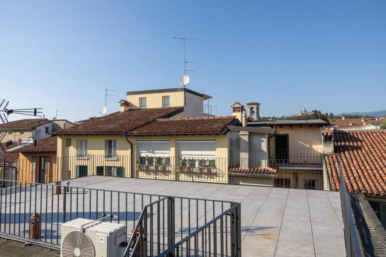 Appartamento Terrazza Cavour Brescia Exterior foto